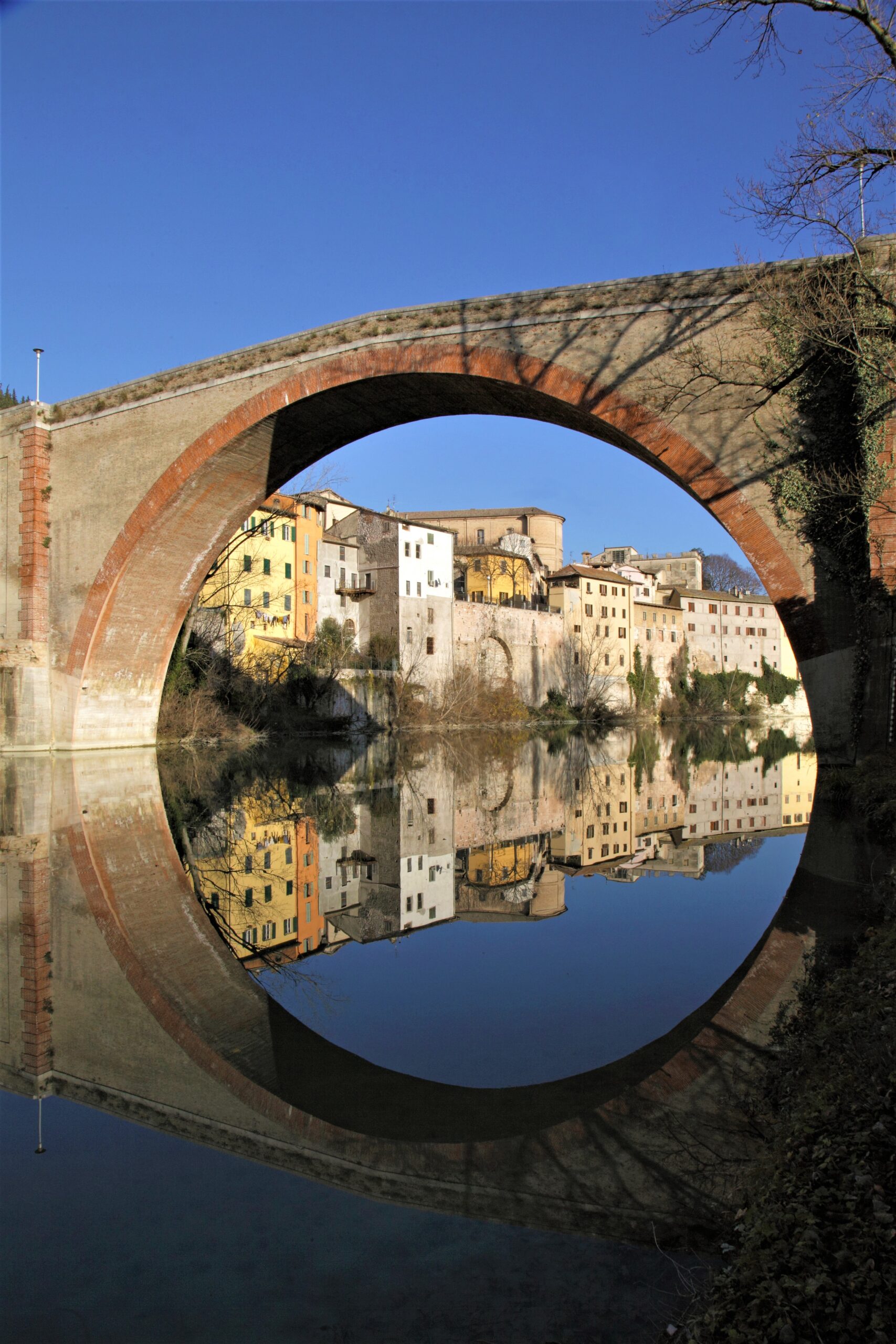 Ponte della Concordia e Marmitte dei Giganti