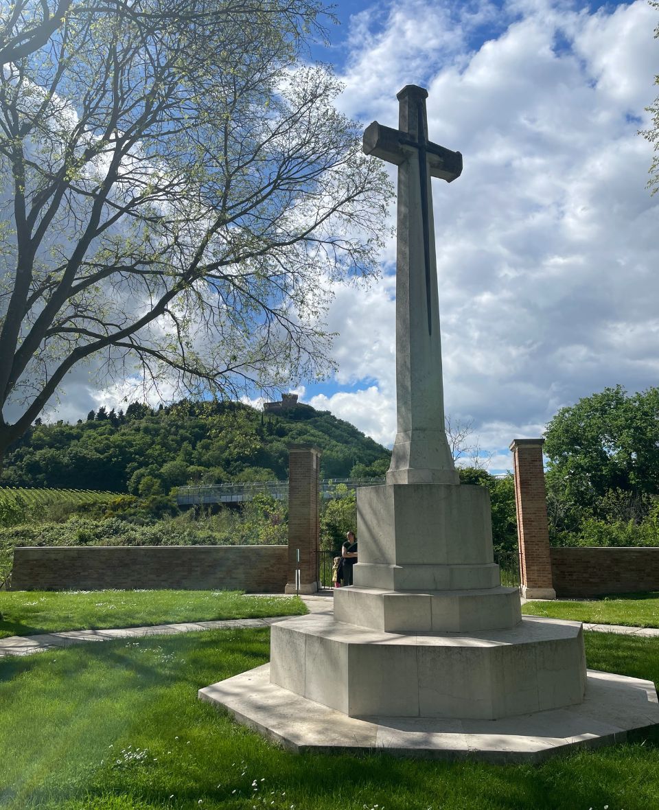 CWCG Gradara War Cemetery